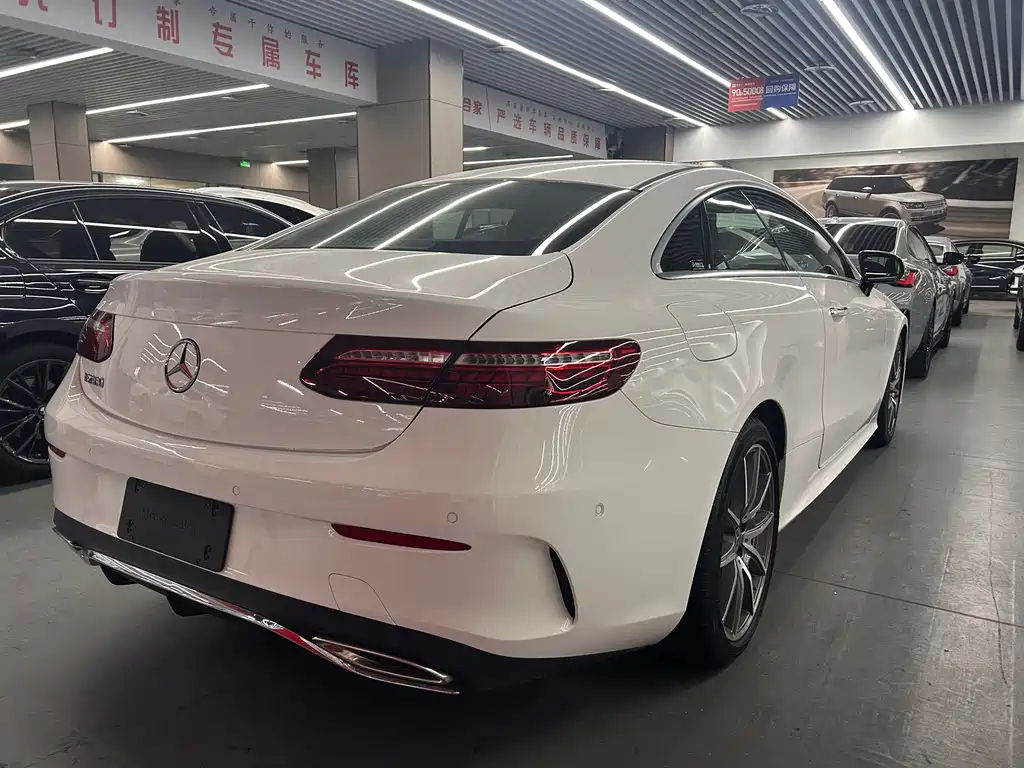 Mercedes-Benz E-Class 2020 — фото 13