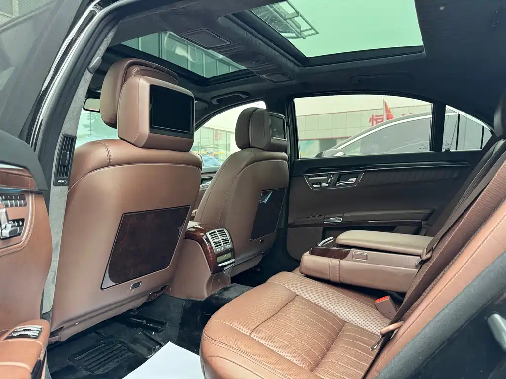 Mercedes-Benz S-Class 2012 — фото 22