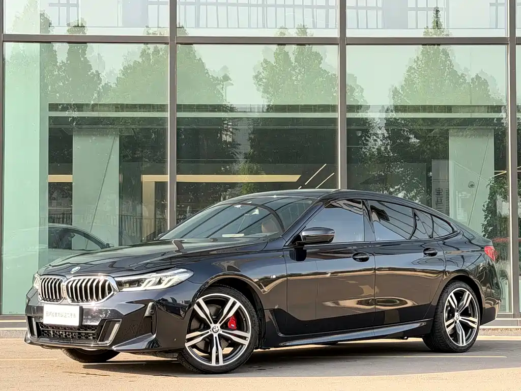 BMW 6 Series GT 2021 — фото 1