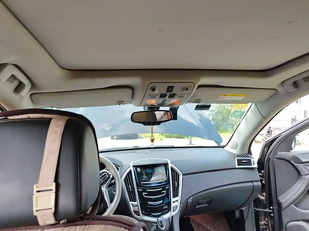 Cadillac SRX 2015 — фото 14