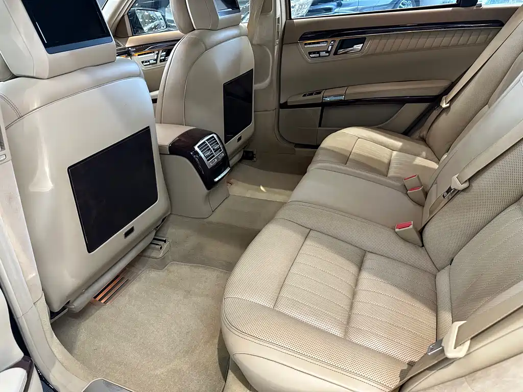 Mercedes-Benz S-Class 2011 — фото 10
