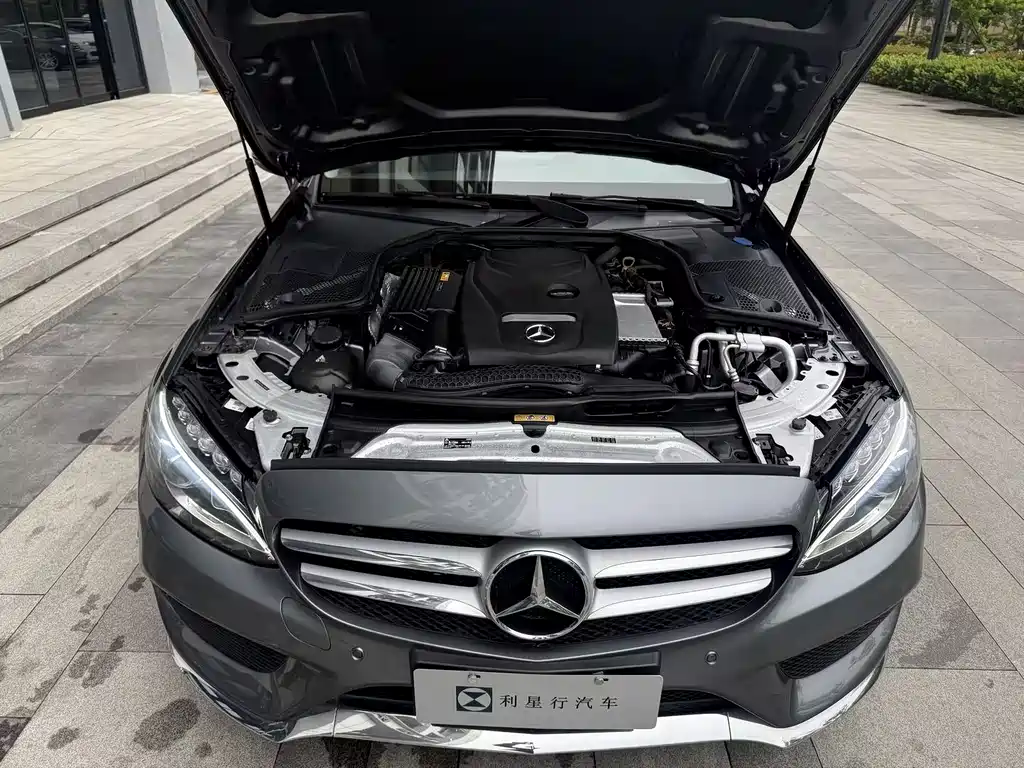 Mercedes-Benz C-Class 2018 — фото 26
