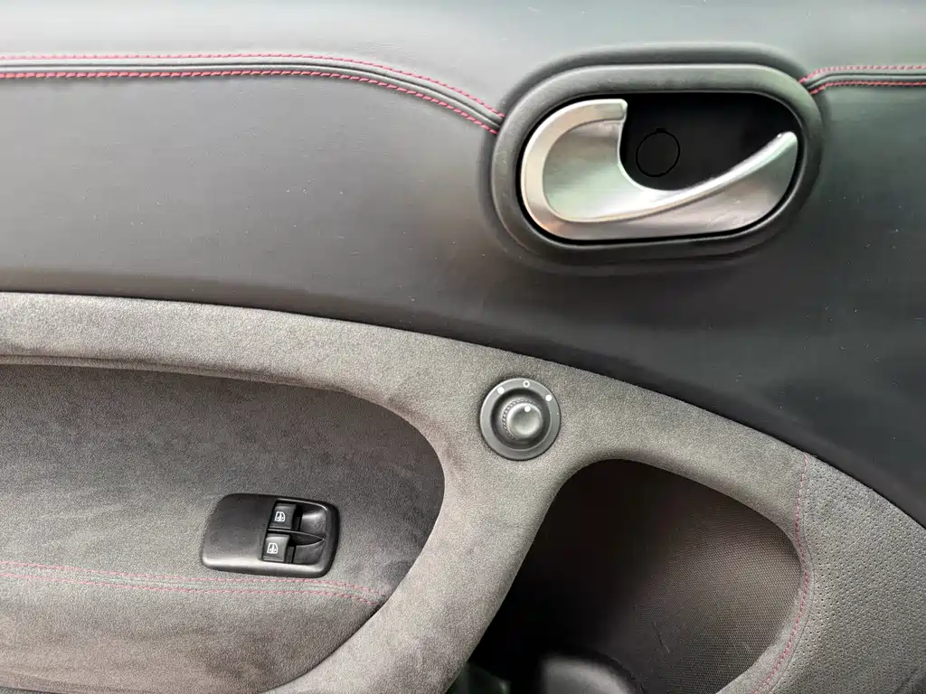 smart fortwo 2019 — фото 16