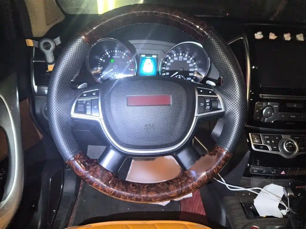 Haval H9 2015 — фото 3
