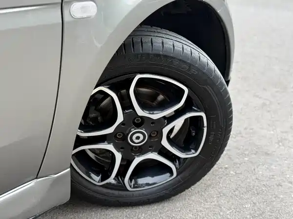 smart fortwo 2019