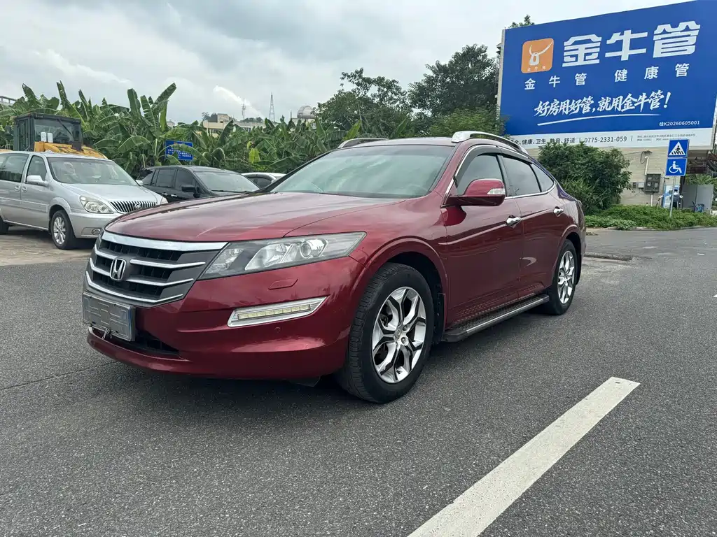 Honda Crosstour 2013 — фото 1