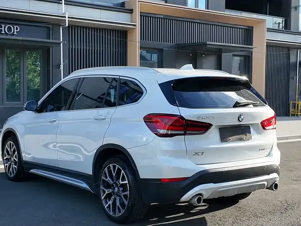 BMW X1 2021