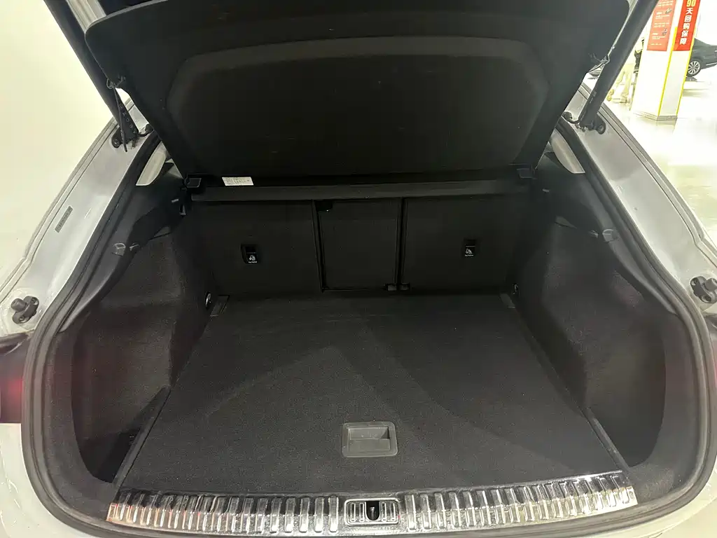 Audi Q3 Sportback 2022 — фото 21