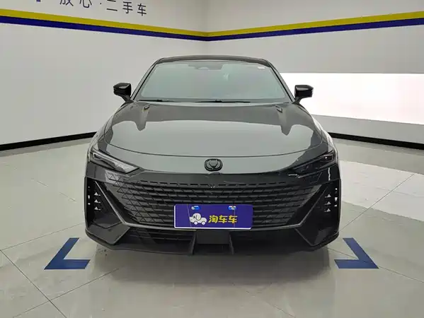 Changan UNI-V 2023