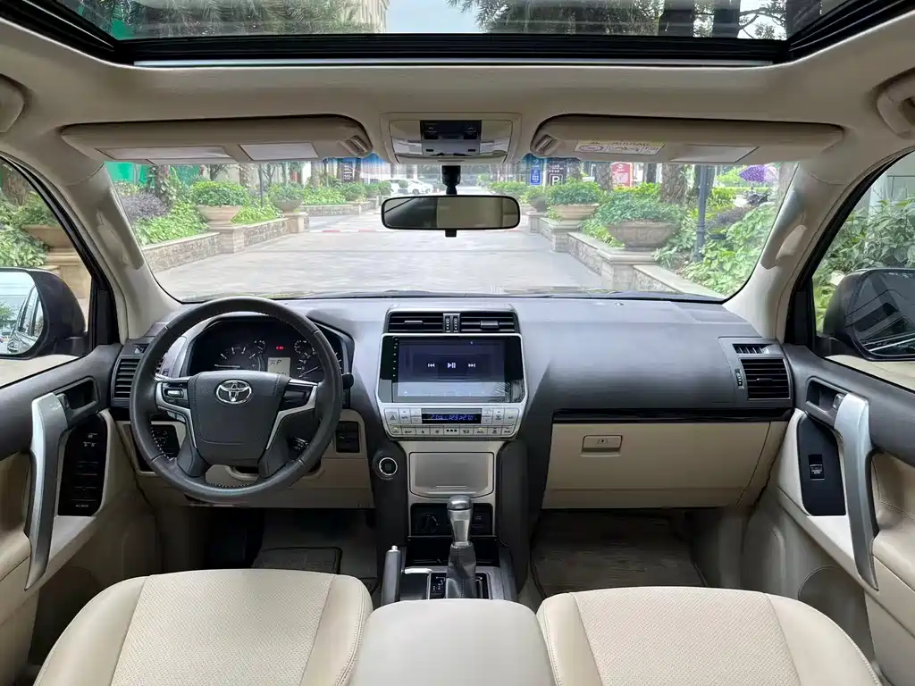 Toyota Prado 2019 — фото 8