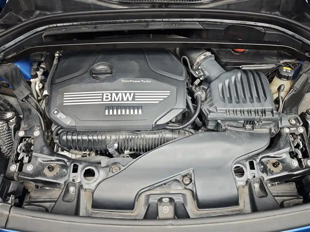 BMW X2 2022 — фото 10