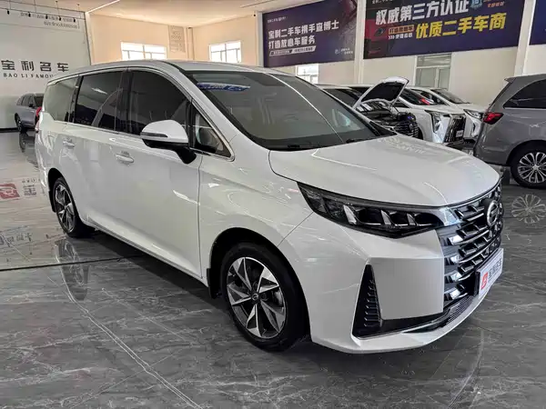 GAC Trumpchi M6 2023