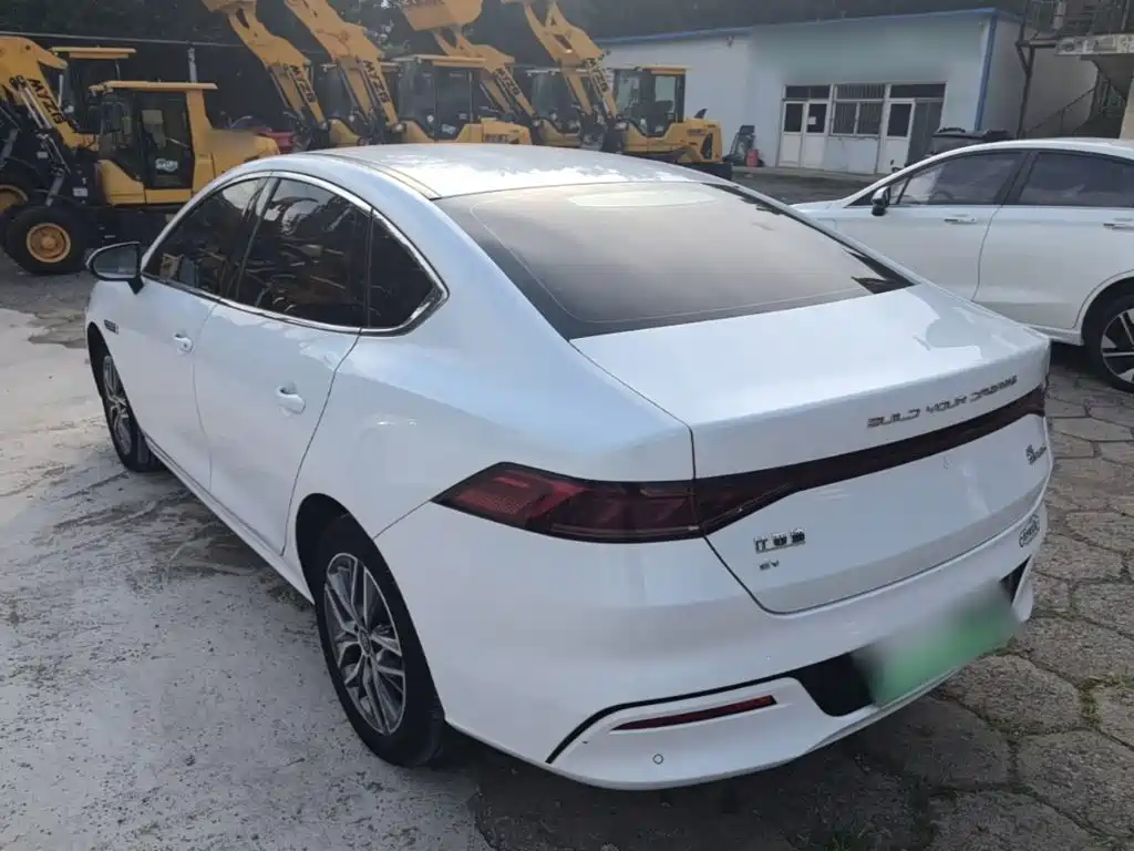 BYD Qin PLUS 2024