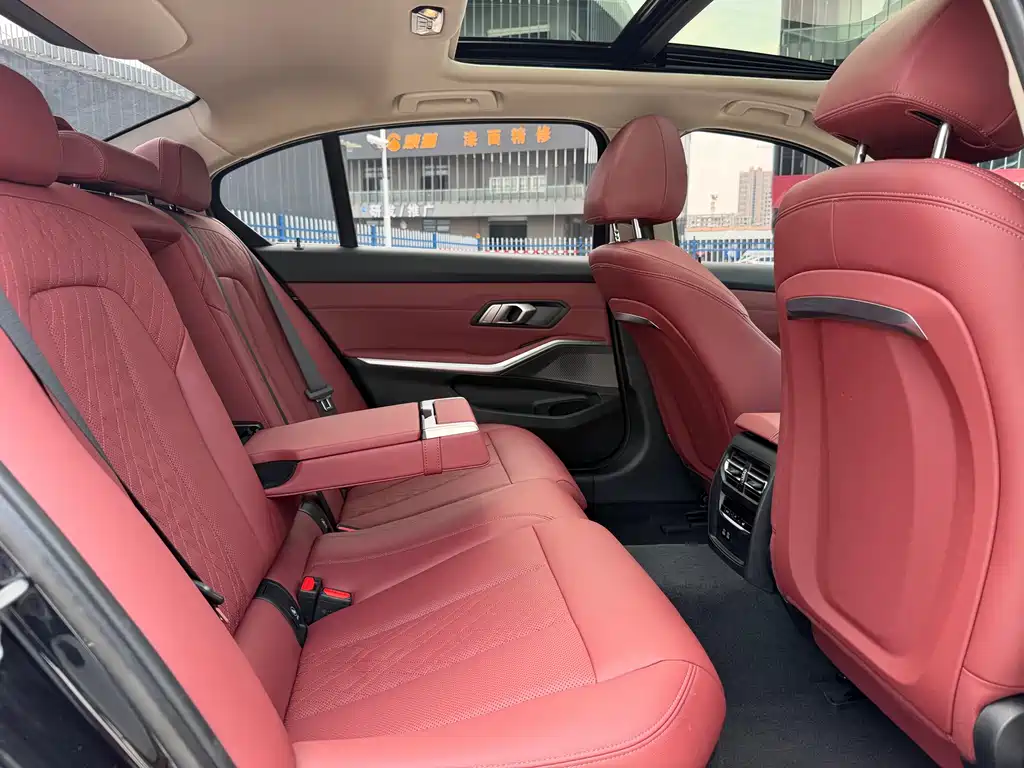 BMW i3 2023 — фото 12