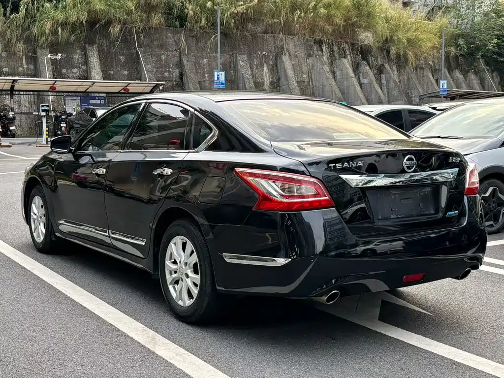 Nissan Teana 2014
