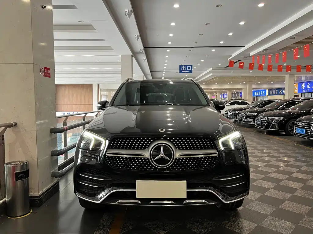 Mercedes-Benz GLE 2021 — фото 2