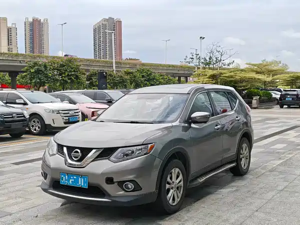 Nissan X-Trail 2014