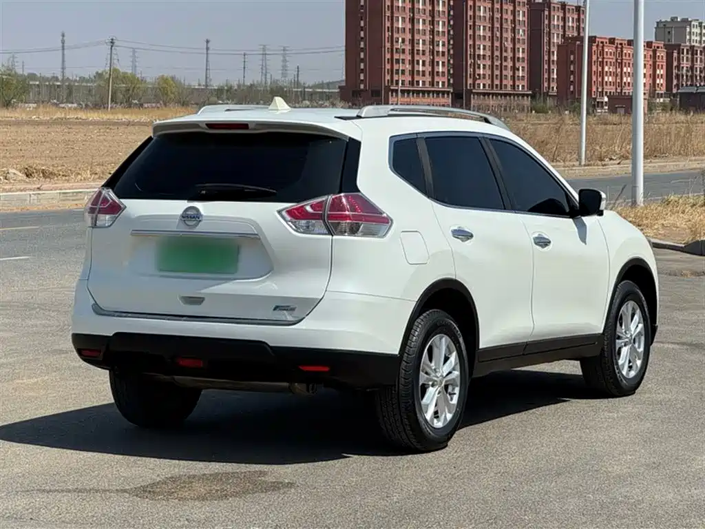Nissan X-Trail 2016 — фото 8