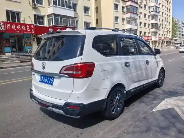 Baojun 730 2016