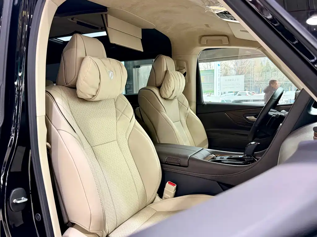 Toyota Alphard 2025 — фото 24