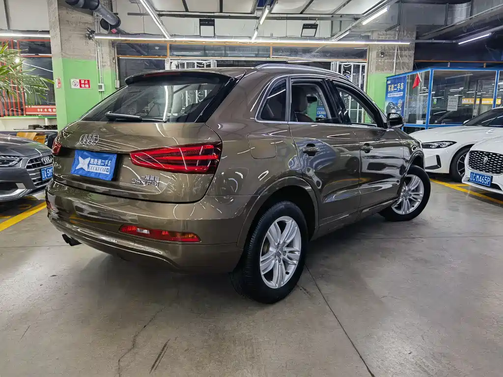 Audi Q3 2015 — фото 4