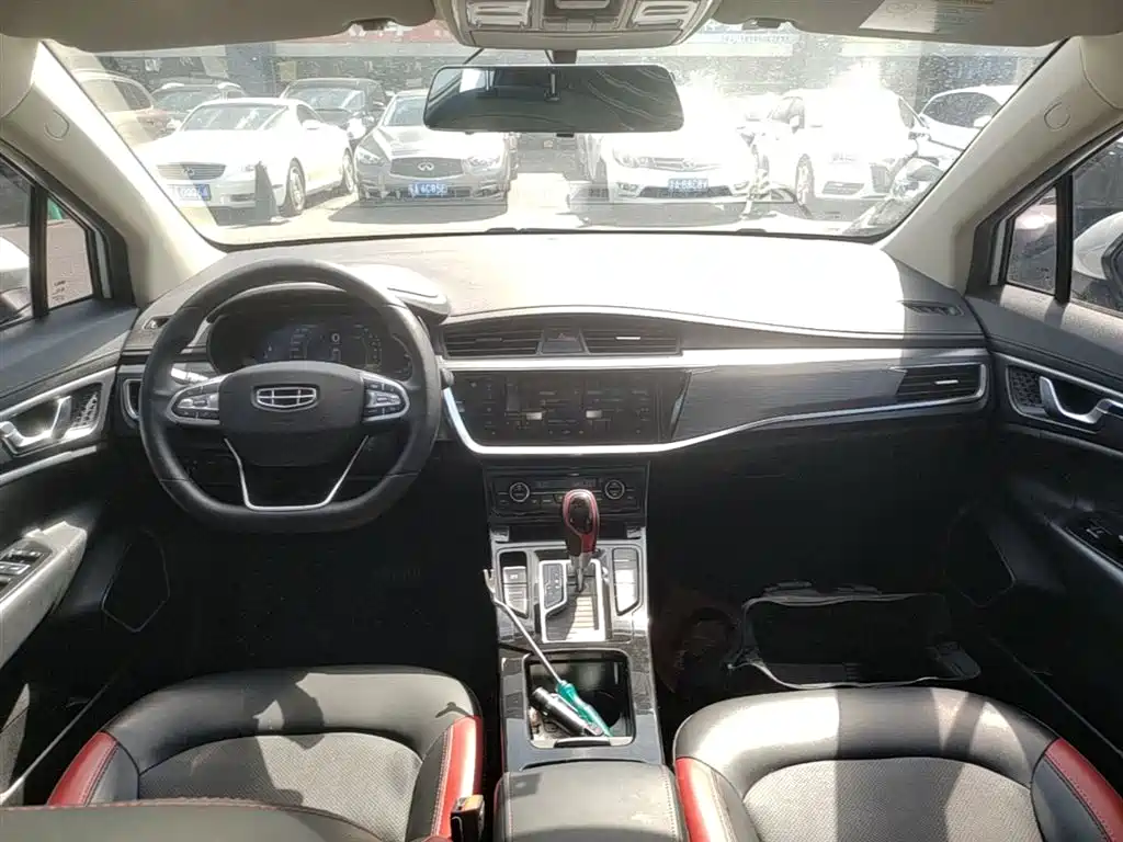 Geely Emgrand GS 2020 — фото 10