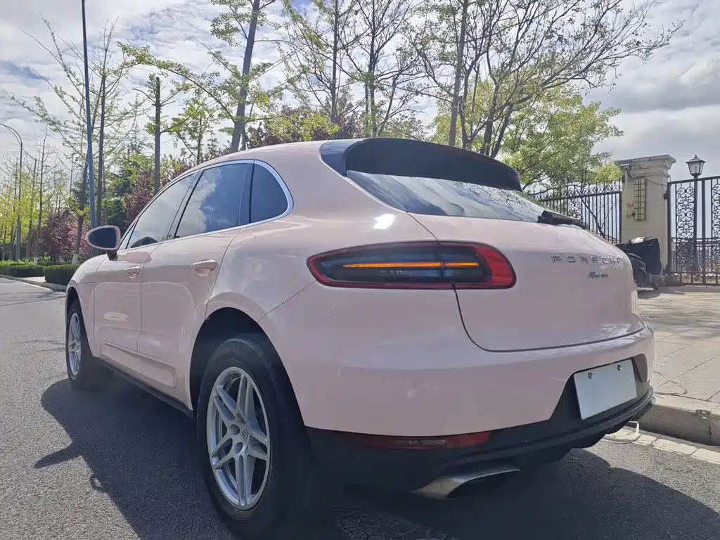 Porsche Macan 2018 — фото 6