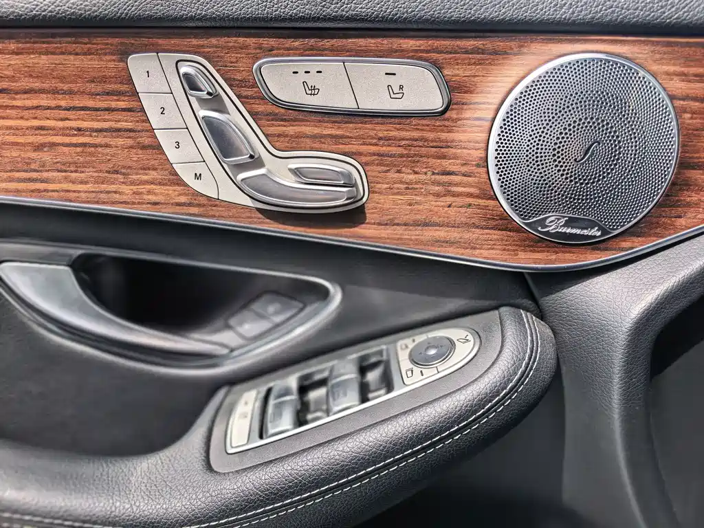 Mercedes-Benz GLC 2021 — фото 16