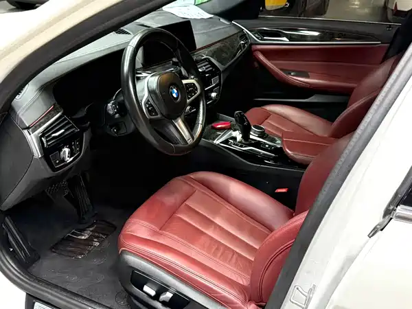 BMW 5 Series 2020