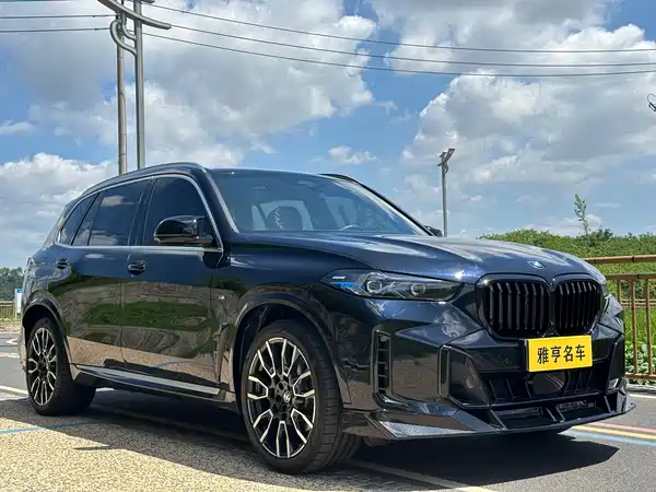 BMW X5 2023
