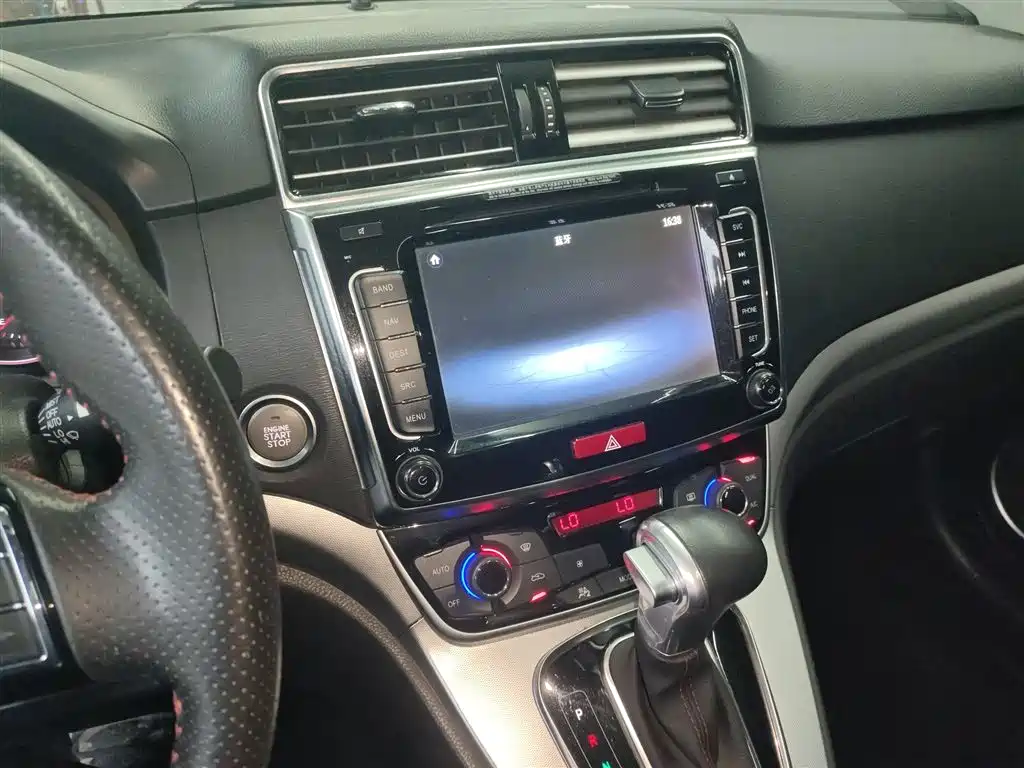 Haval H6 2016 — фото 13
