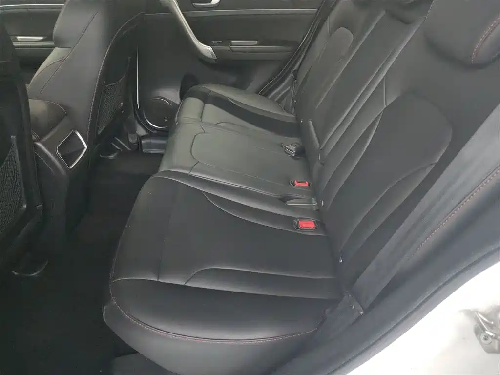 Haval H6 2016 — фото 17