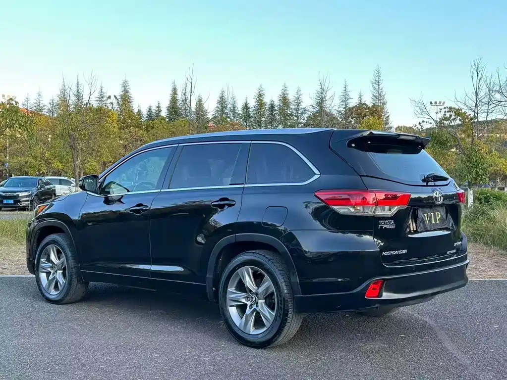 Toyota Highlander 2019 — фото 8