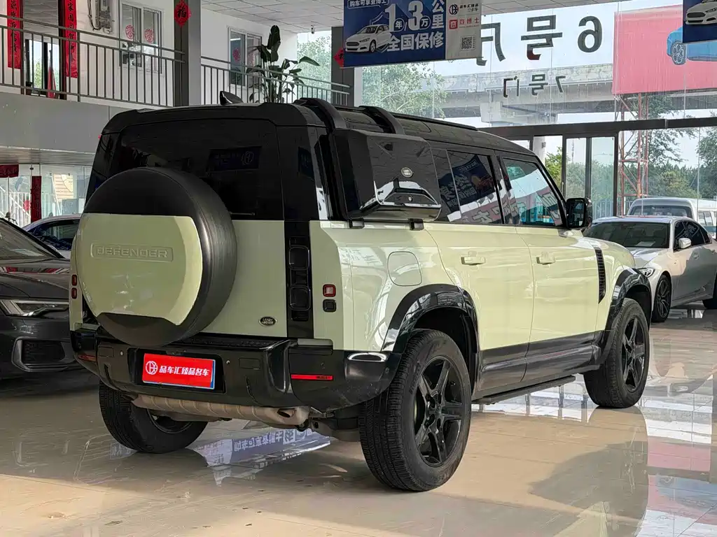 Land Rover Defender 2020 — фото 11