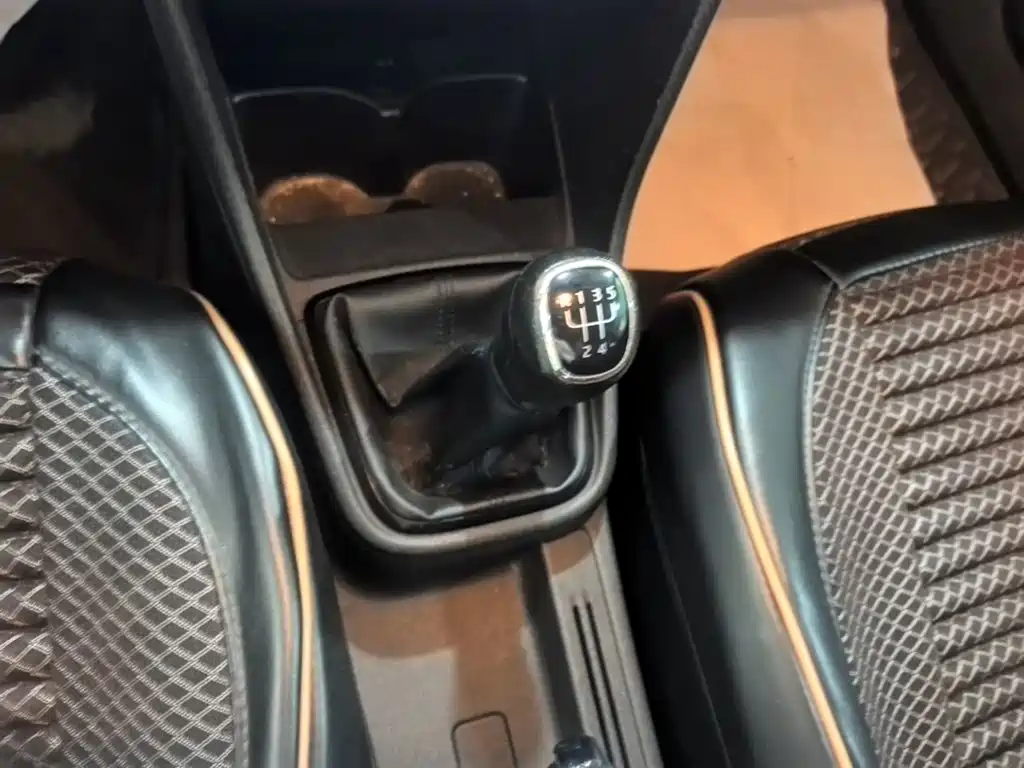 Skoda Rapid Spaceback 2016 — фото 14