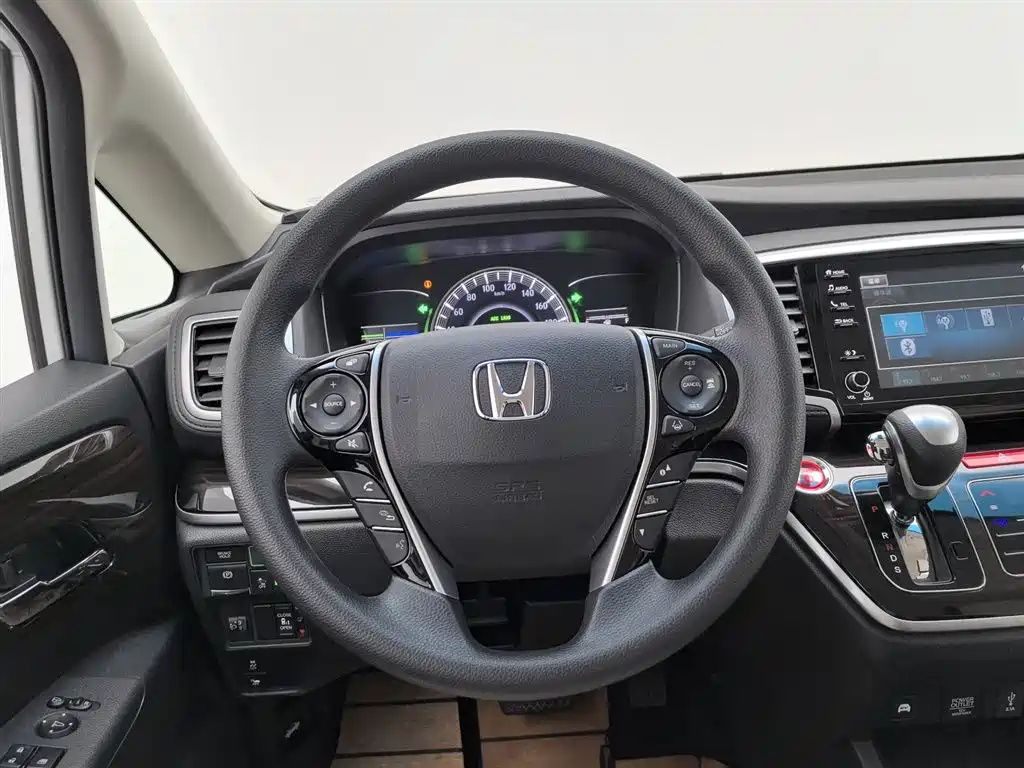 Honda Odyssey 2021 — фото 11