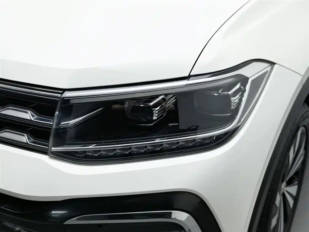 Volkswagen T-Cross 2021 — фото 7