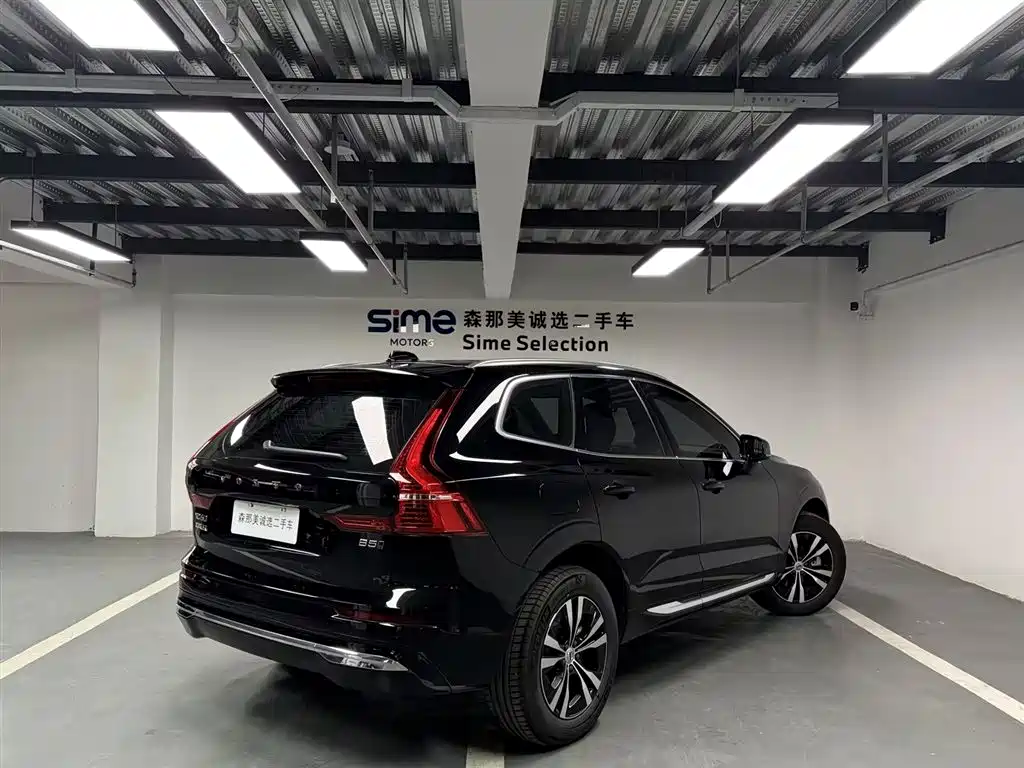 Volvo XC60 2024 — фото 4
