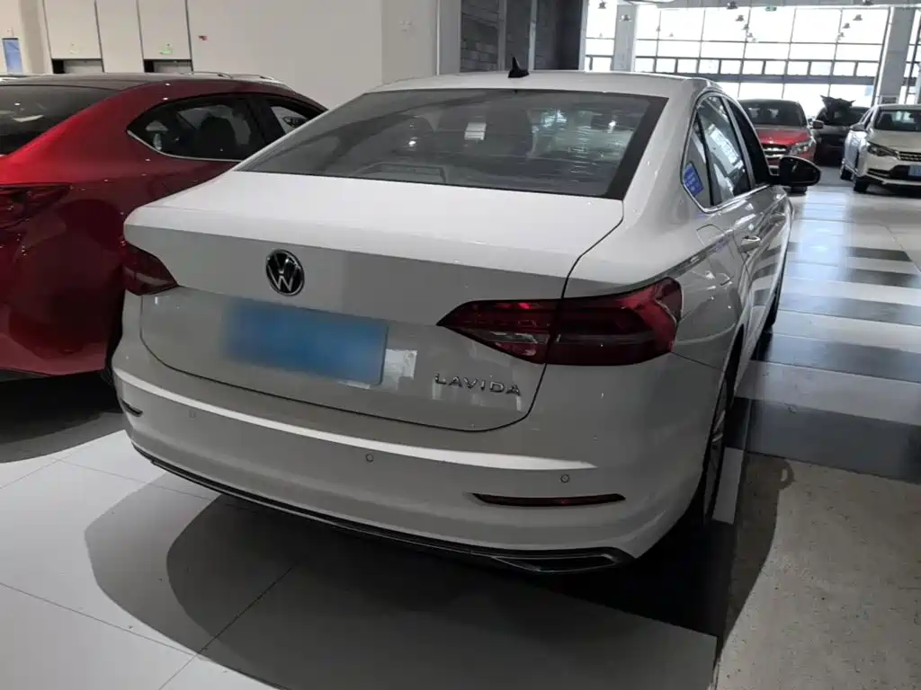 Volkswagen Lavida 2022