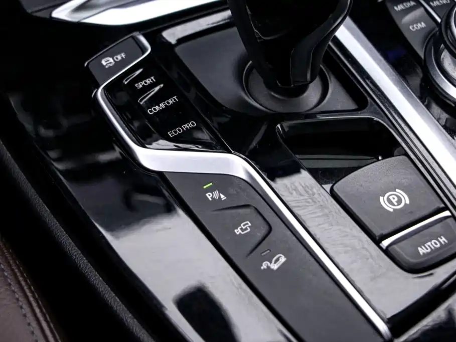 BMW X3 2018 — фото 12