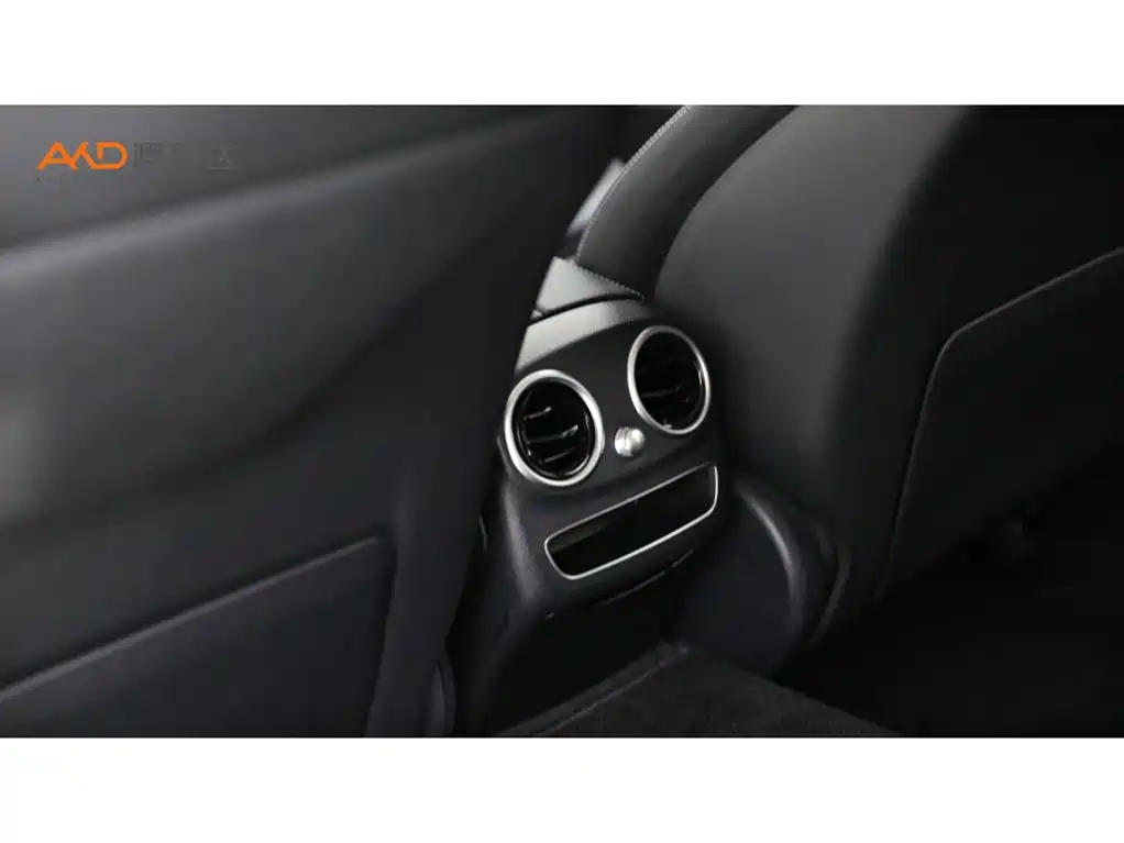 Mercedes-Benz C-Class 2020 — фото 9