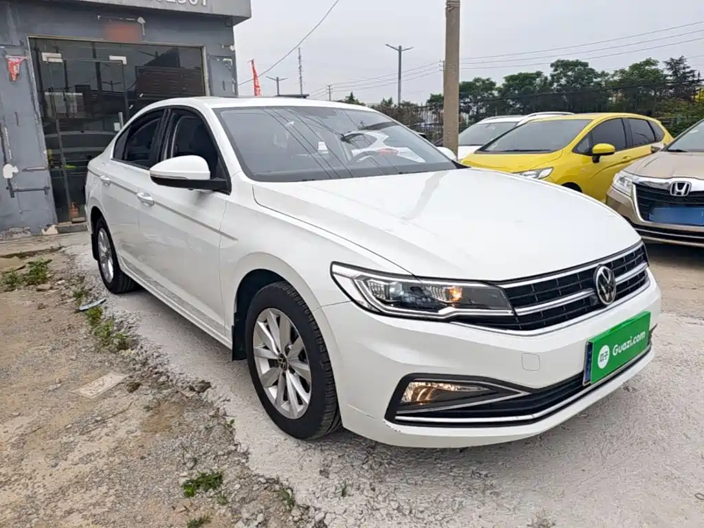 Volkswagen Bora 2021