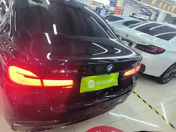 BMW 5 Series 2022