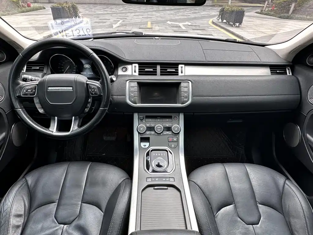 Land Rover Evoque 2015 — фото 9