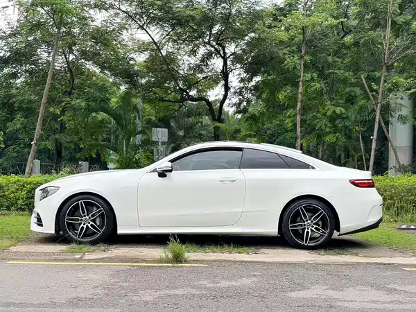 Mercedes-Benz E-Class 2018