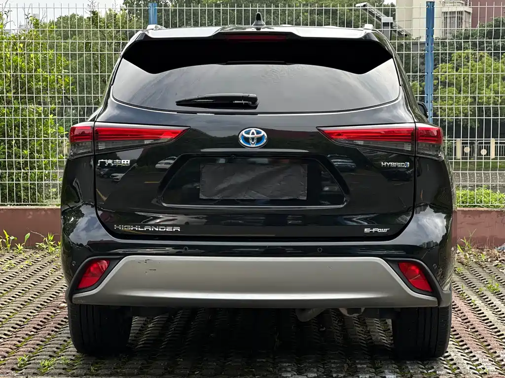Toyota Highlander 2024 — фото 22