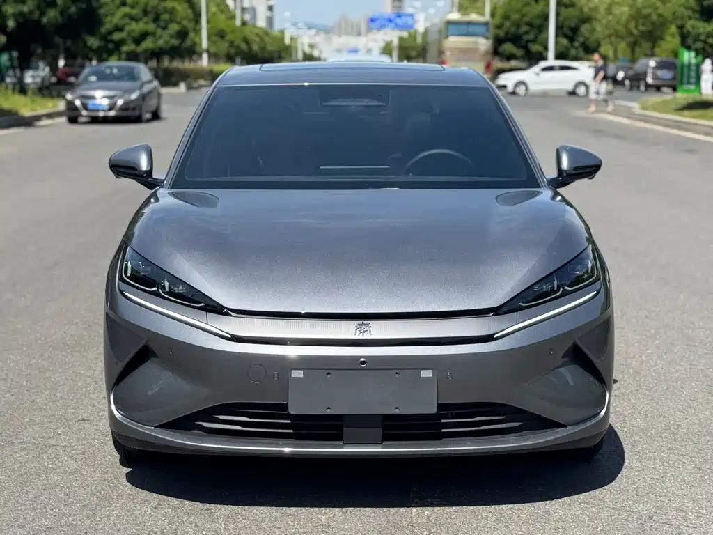 BYD Qin L 2025 — фото 2
