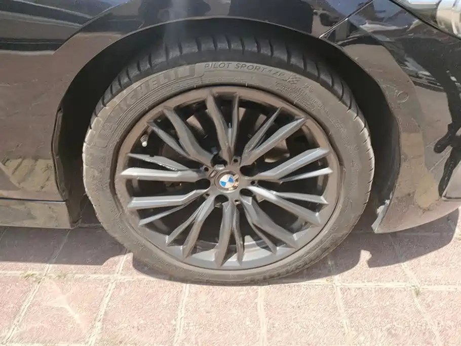 BMW 3 Series 2024