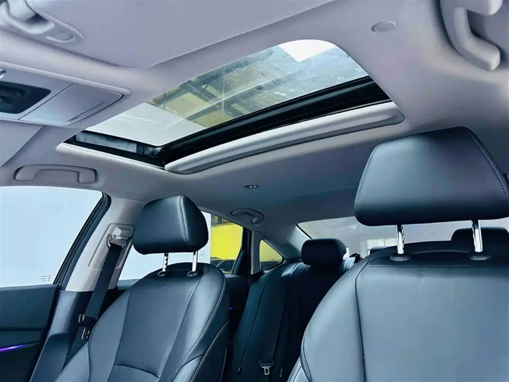 Honda Accord 2024 — фото 17