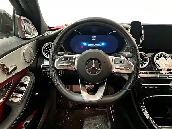 Mercedes-Benz C-Class 2021